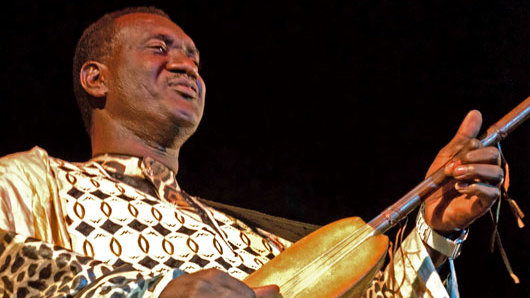 Ngoni maestro Bassekou Kouyate performs at the Festival Acoustik de Bamako. Ngoni maestro Bassekou Kouyate performs at the Festival Acoustik de Bamako.